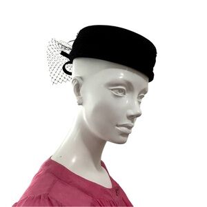 Vintage Geo W. Bollman & Co. Ernie Wool Pillbox Hat